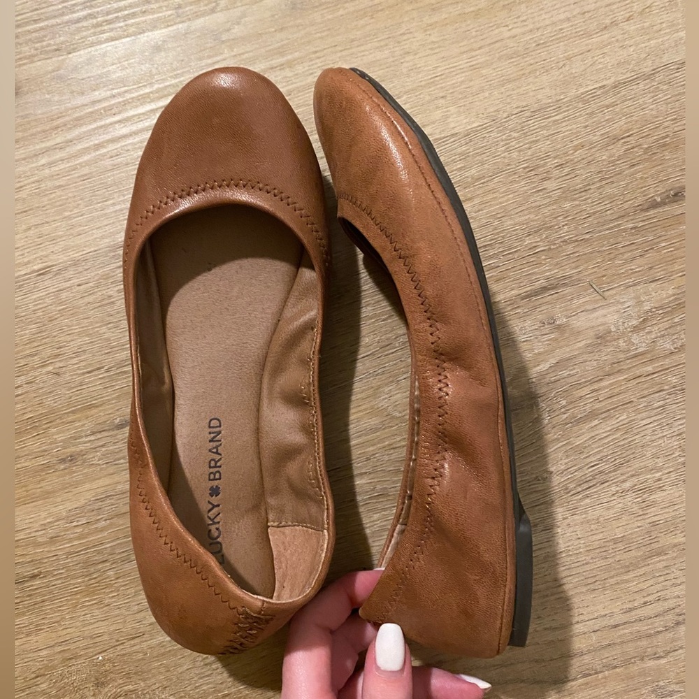 Lucky Brand Women’s Emmie Flats in Bourbon Winter Haze, Size 7.5 - Picture 2 of 5